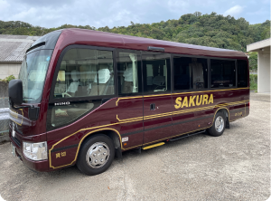 関西＜京都・滋賀＞｜安心安全の貸切バスなら「さくら株式会社」｜マイクロバス